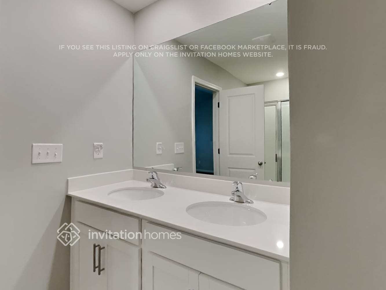 Building Photo - 129 Gray Willow St