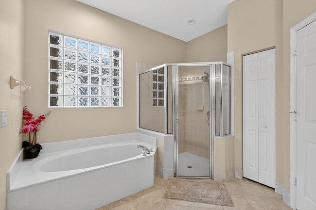 Building Photo - 8790 S San Andros