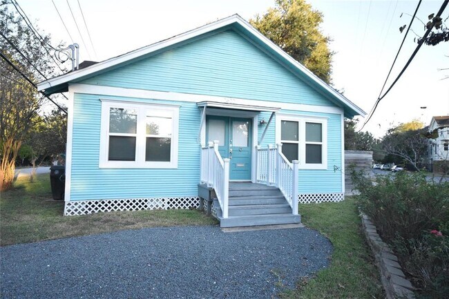 Primary Photo - 2622 Link Rd