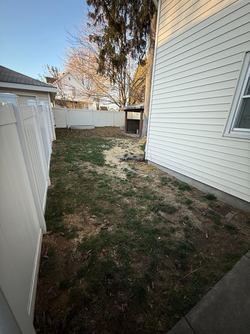 Building Photo - 18 Fairfield Ave