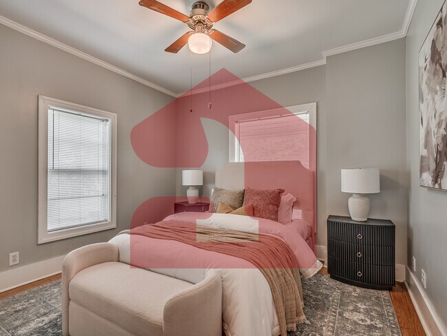 Building Photo - 1501 Gladstone Terrace