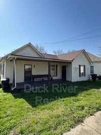 Building Photo - 1409 Highland Ave