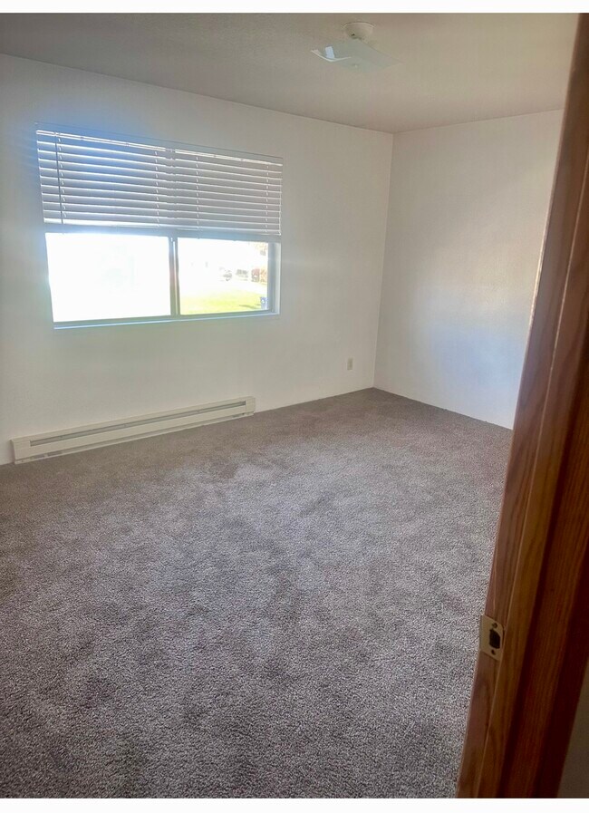 Building Photo - 629 Quincy St