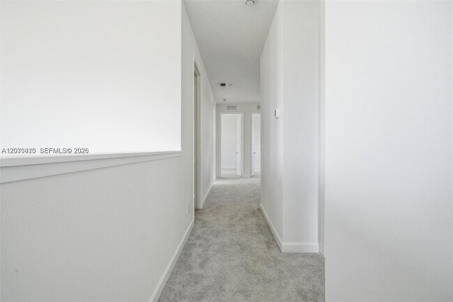 Building Photo - 1548 Stockbridge St