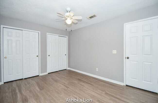 Building Photo - Gorgeously designed home with 4 bedrooms and 2.5 baths. A must see!