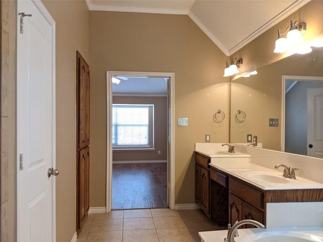 Building Photo - 8620 Boulder River Trail