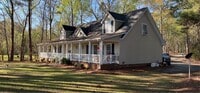 Building Photo - 1151 Lakeshore Dr