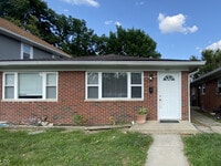 Building Photo - 621 N Oxford St