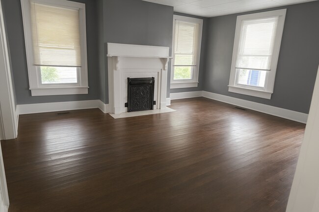 Building Photo - 952 Curry Pl