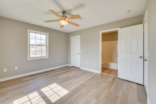 Building Photo - 14251 Lariat Lp