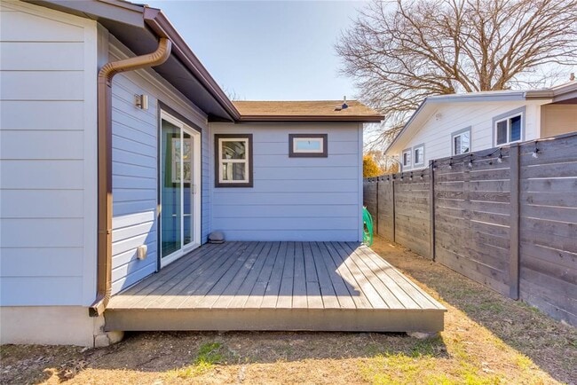 Building Photo - 4702 Bandera Rd