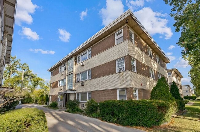 Primary Photo - 314 Beach Ave