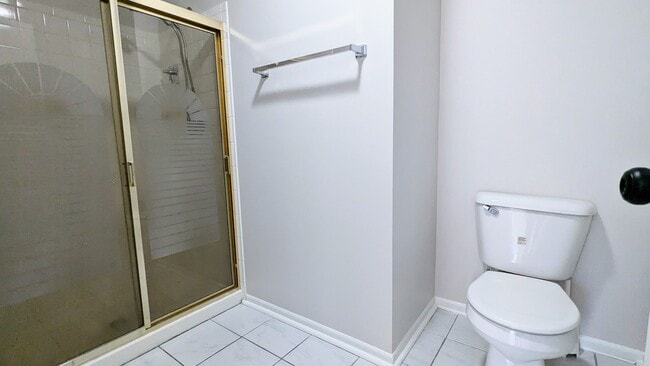 Building Photo - 310 W Happfield Dr