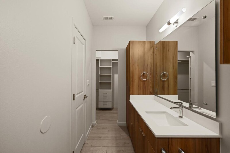 Building Photo - 3509 Duke Ave