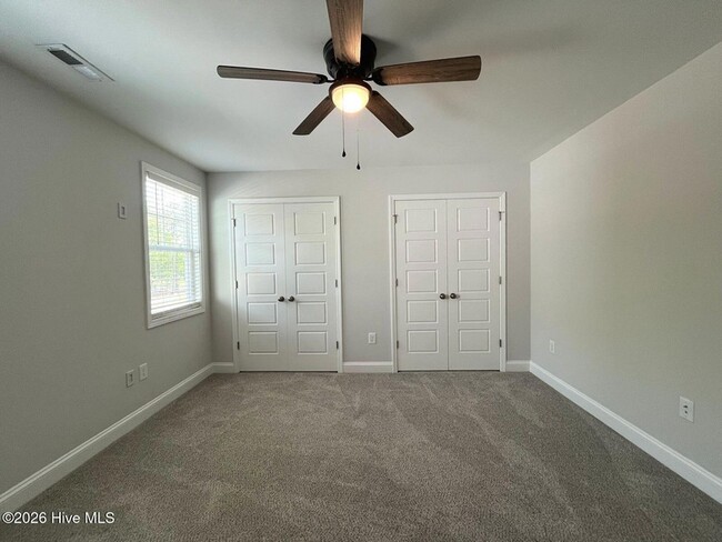 Building Photo - 143 Lonesome Glory Dr