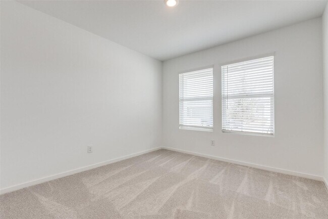 Building Photo - 7917 Gilbert St