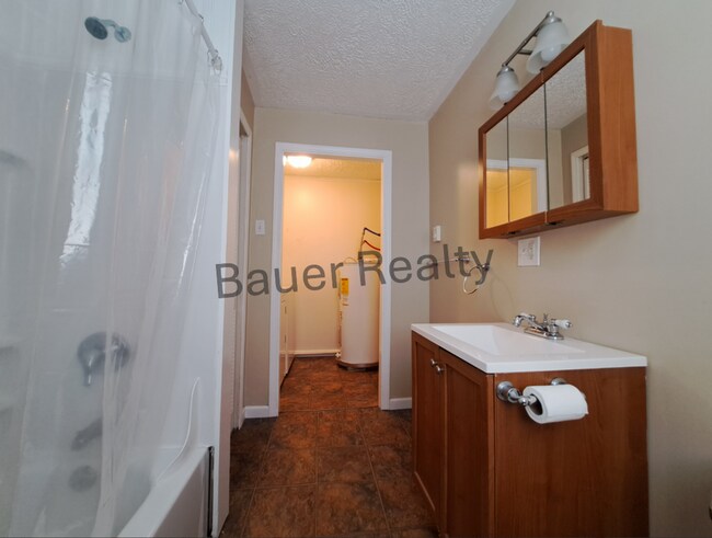 Building Photo - kj324