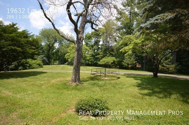 Building Photo - 19632 Loudoun Orchard Rd