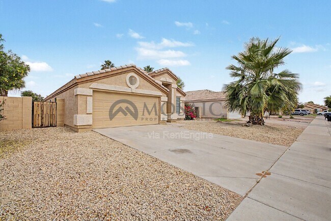 Building Photo - 1894 E Palomino Dr