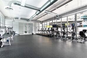 Building Photo - 14951 Royal Oaks Ln