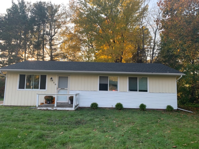 Building Photo - 439 Rose