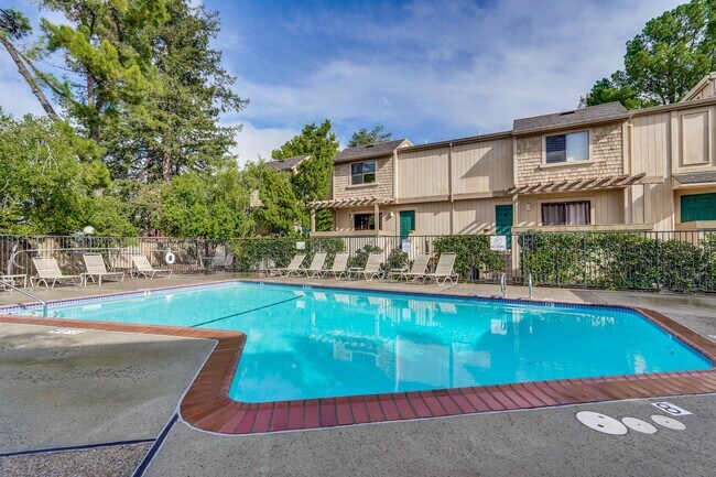 Building Photo - Welcome Home!!! - Modern and Spacious Gem!...