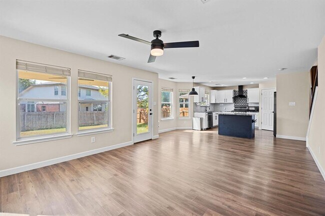 Building Photo - 1405 Ty Cobb Pl