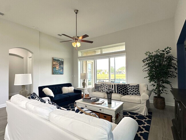 Building Photo - Stunning 4/4, Available Immediately, Fully...