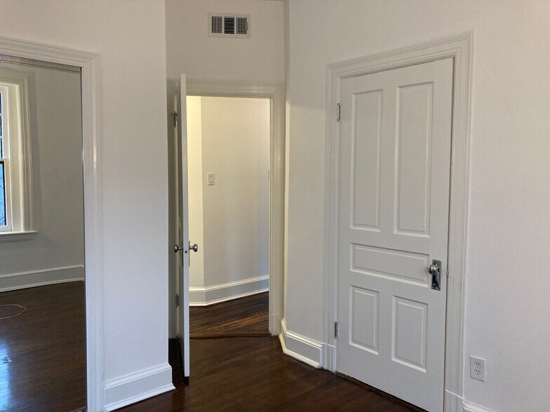 1st Bedroom - view to hall - 3014 Dent Pl NW