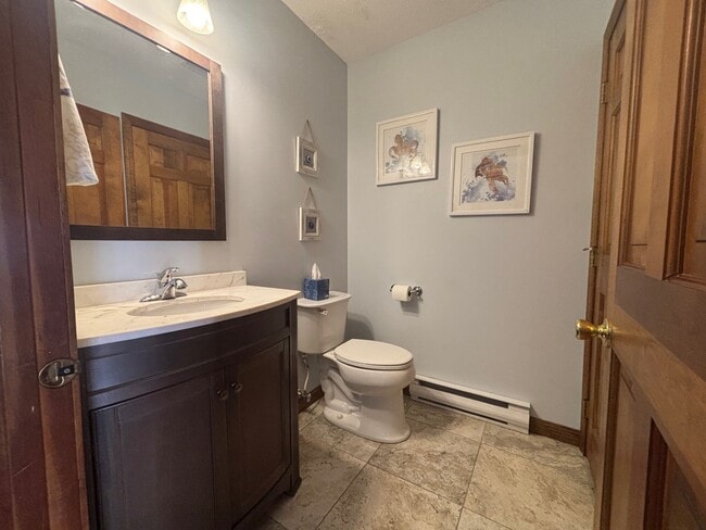 Building Photo - 14 Songbird Ln