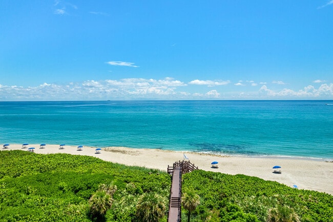 Building Photo - 4050 N Ocean Dr