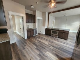 Building Photo - 2717 Aldrich Ave N