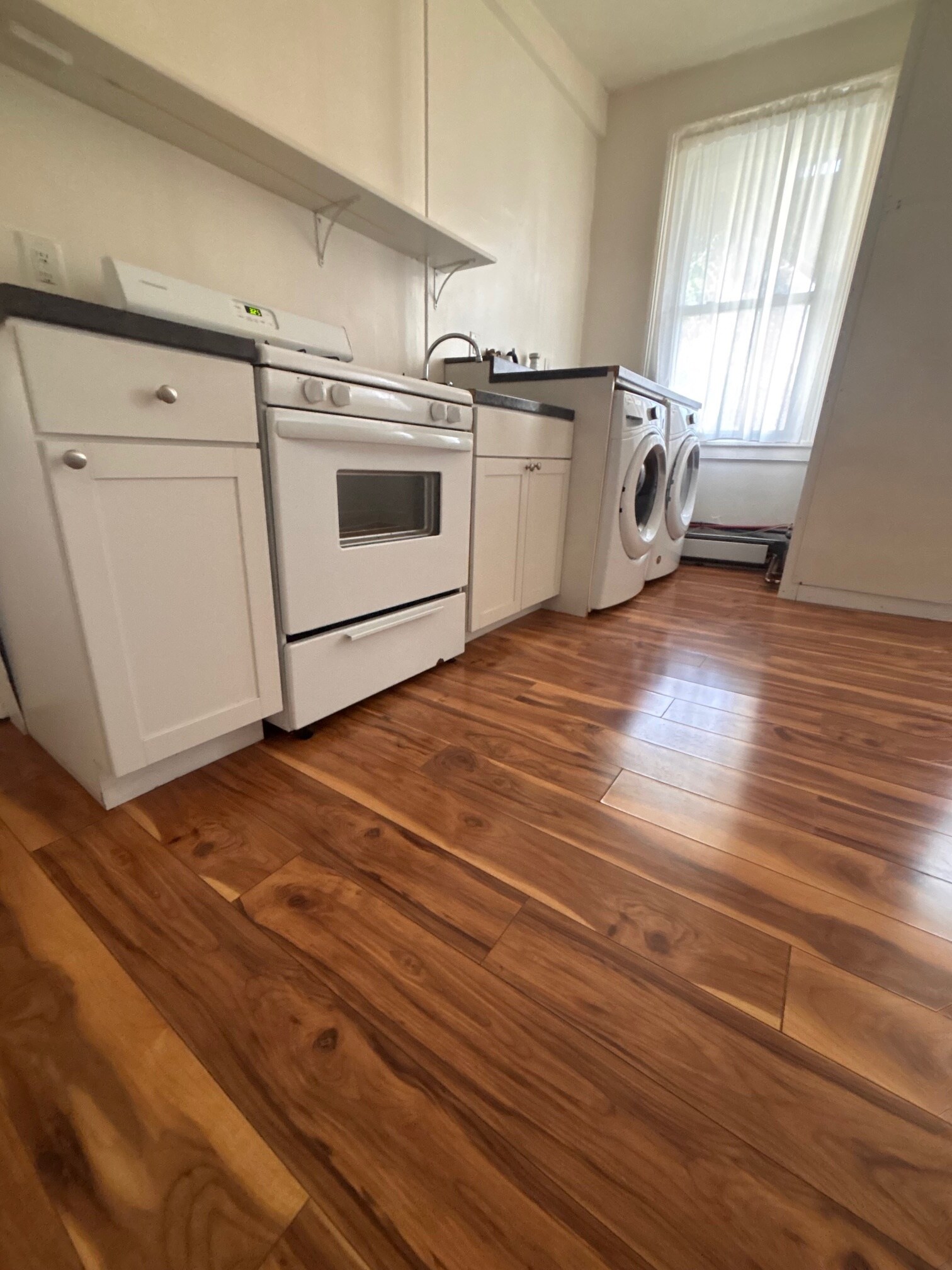 Washer and dryer in unit - 26 Park Pl