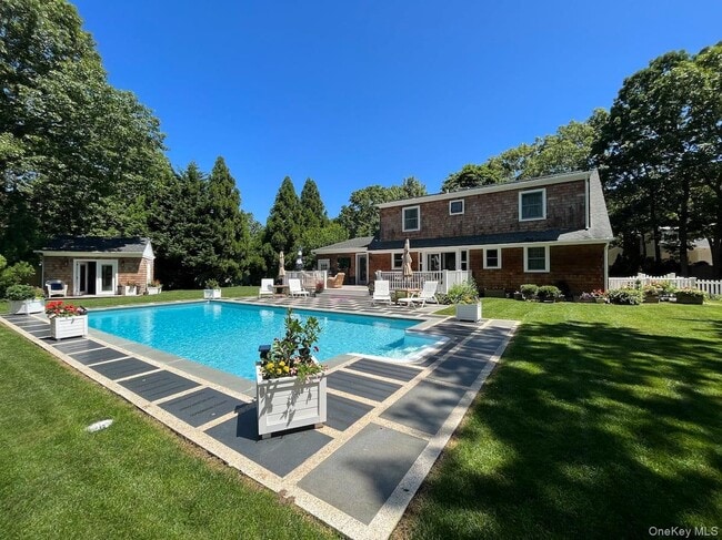 Building Photo - 45 Bellows Terrace