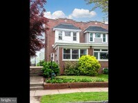 Building Photo - 207 N Penn St