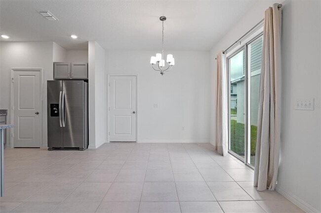 Building Photo - 7281 Big Cedar Aly