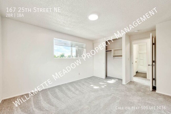 Building Photo - Spacious 2-Bedroom Upstairs Apartment with...