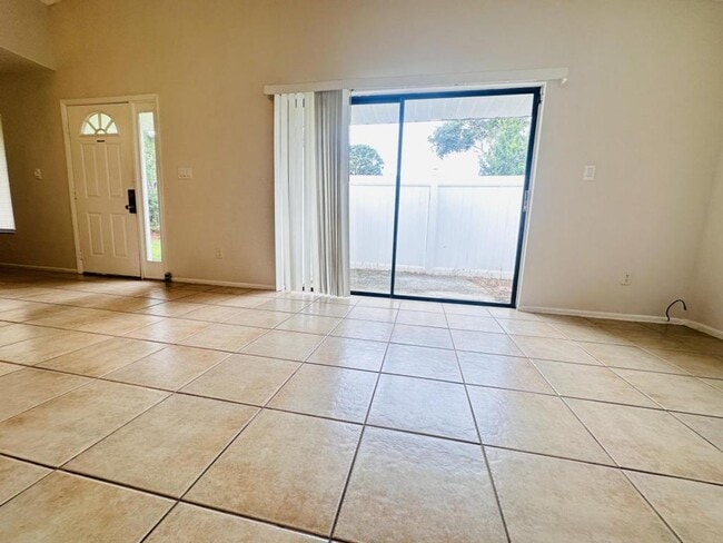 Building Photo - 4454 Pinebark Ave