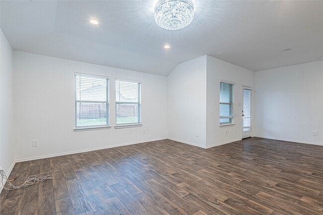 Building Photo - 5110 Hedgerose Ln