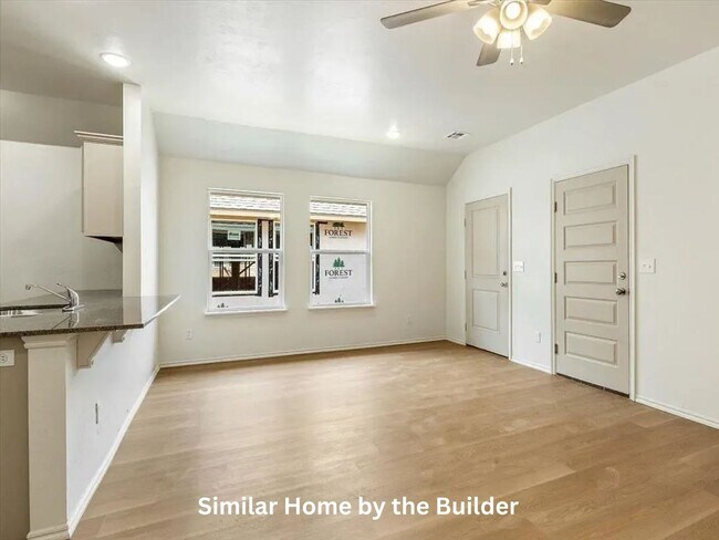 Building Photo - Cozy 2-Bed Duplex in Lawton - Move-In Ready