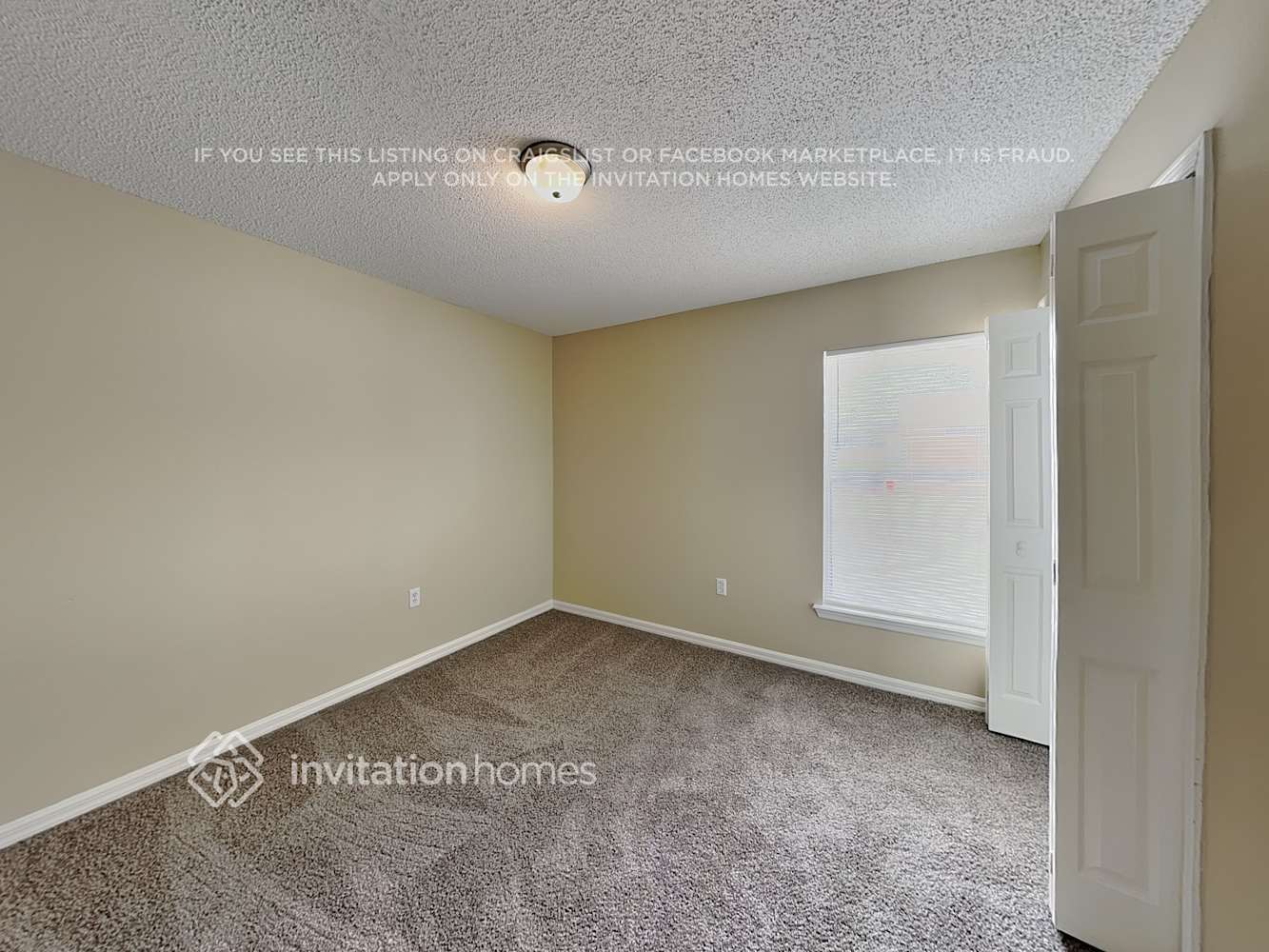 Building Photo - 8509 Blackberry Ave