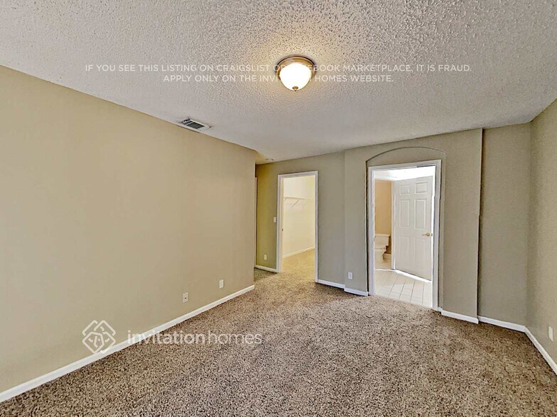 Building Photo - 1156 Rialto Dr