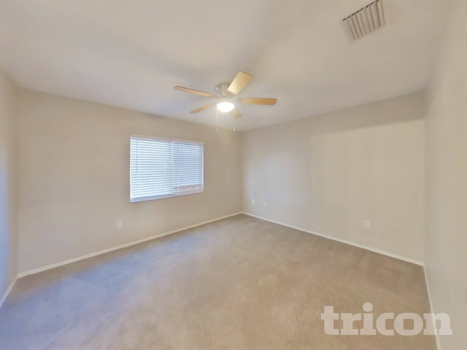 Building Photo - 417 Abigail Rd