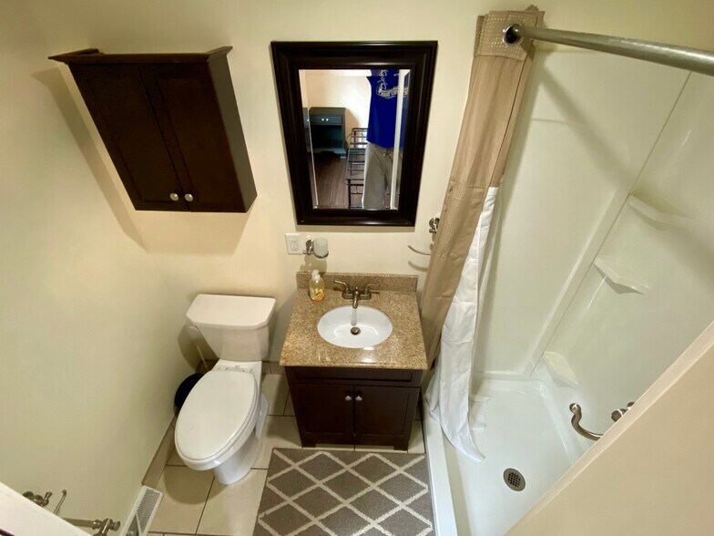 Building Photo - 87 Marine Dr