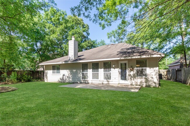 Building Photo - 255 Genesee Ridge Ct