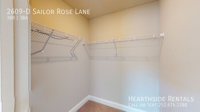 Building Photo - 2609-D Sailor Rose Ln