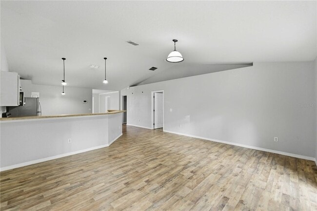 Building Photo - 91 Fir Dr