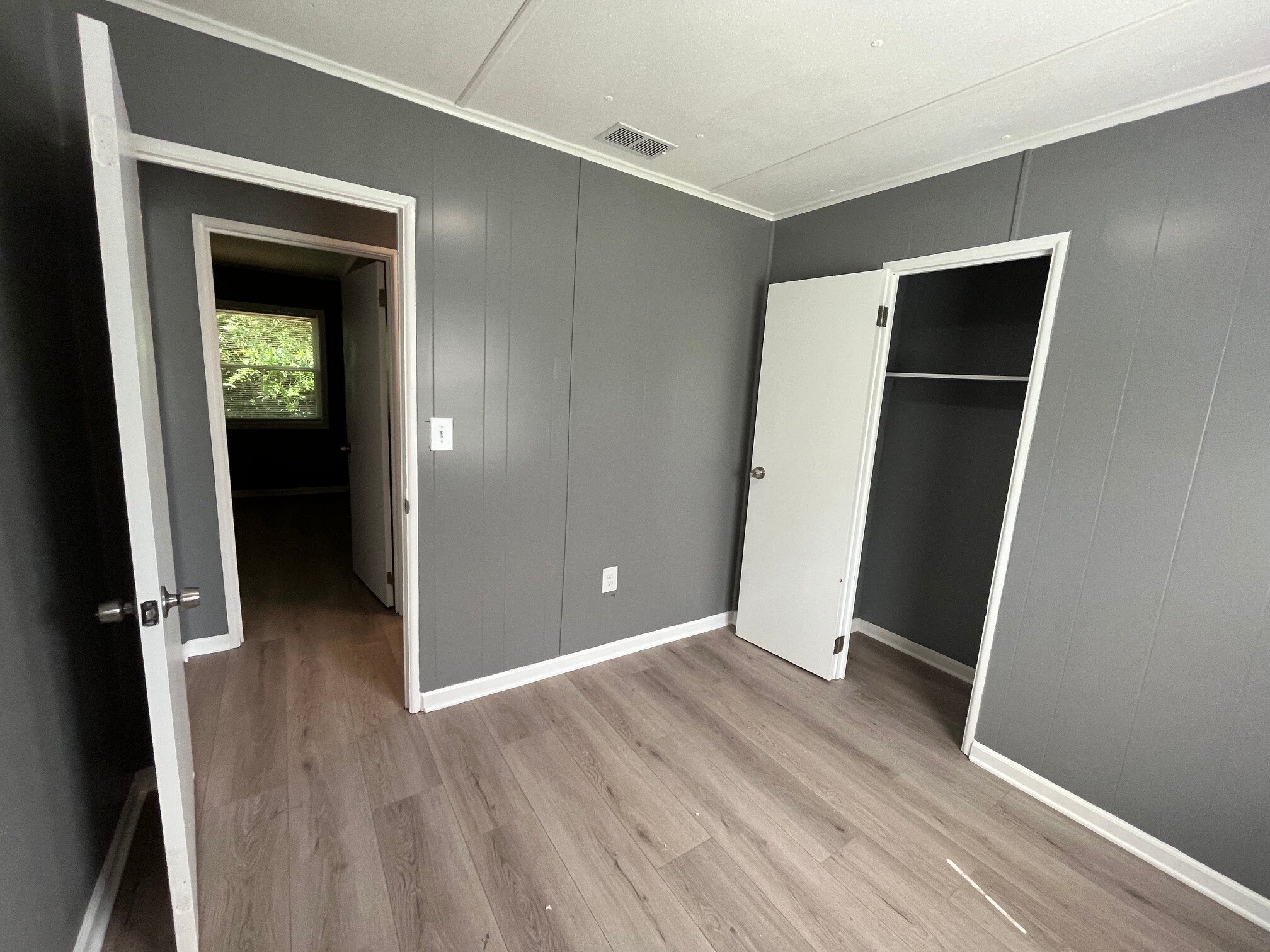 Building Photo - 3542 Windsor Cir