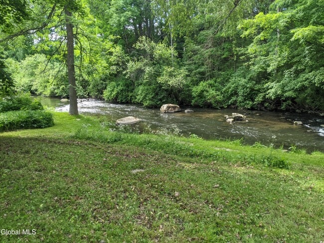 Building Photo - 107 Patten Mills Rd