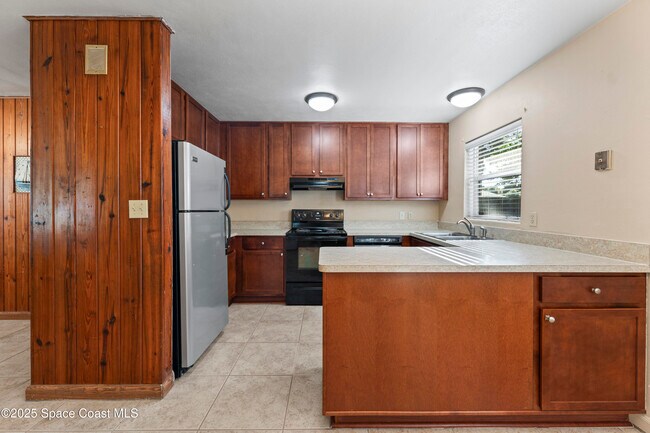 Building Photo - 2108 Bignonia St